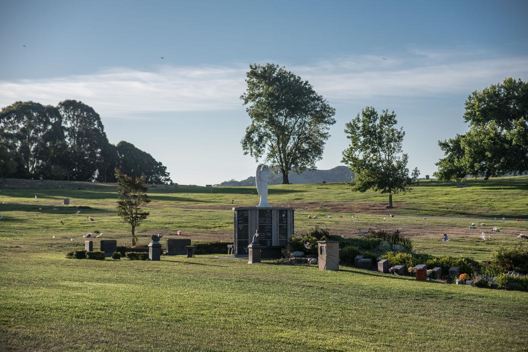 Rolling Hills Memorial Park - El Sobrante, CA