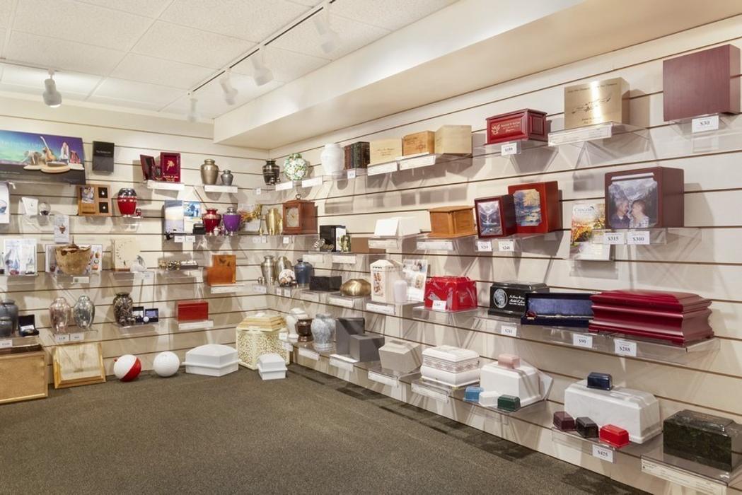 Bryan & Hardwick Funeral Home - Zanesville, OH