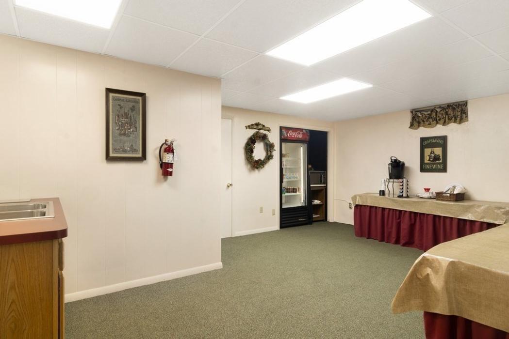 Bryan & Hardwick Funeral Home - Zanesville, OH