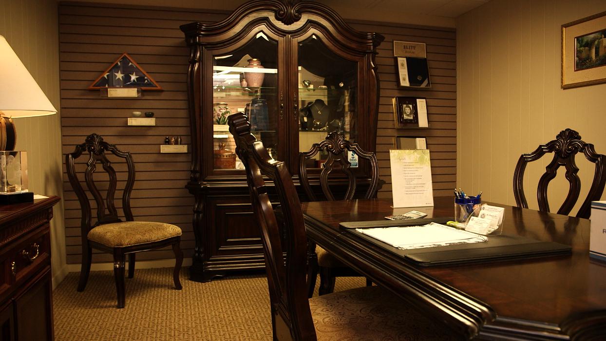 McLaughlin Mortuary - Fort Walton Beach, FL
