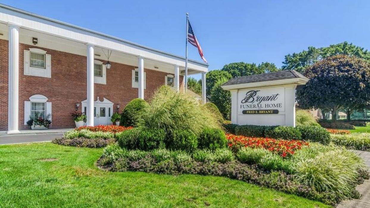 Bryant Funeral Home - East Setauket, NY