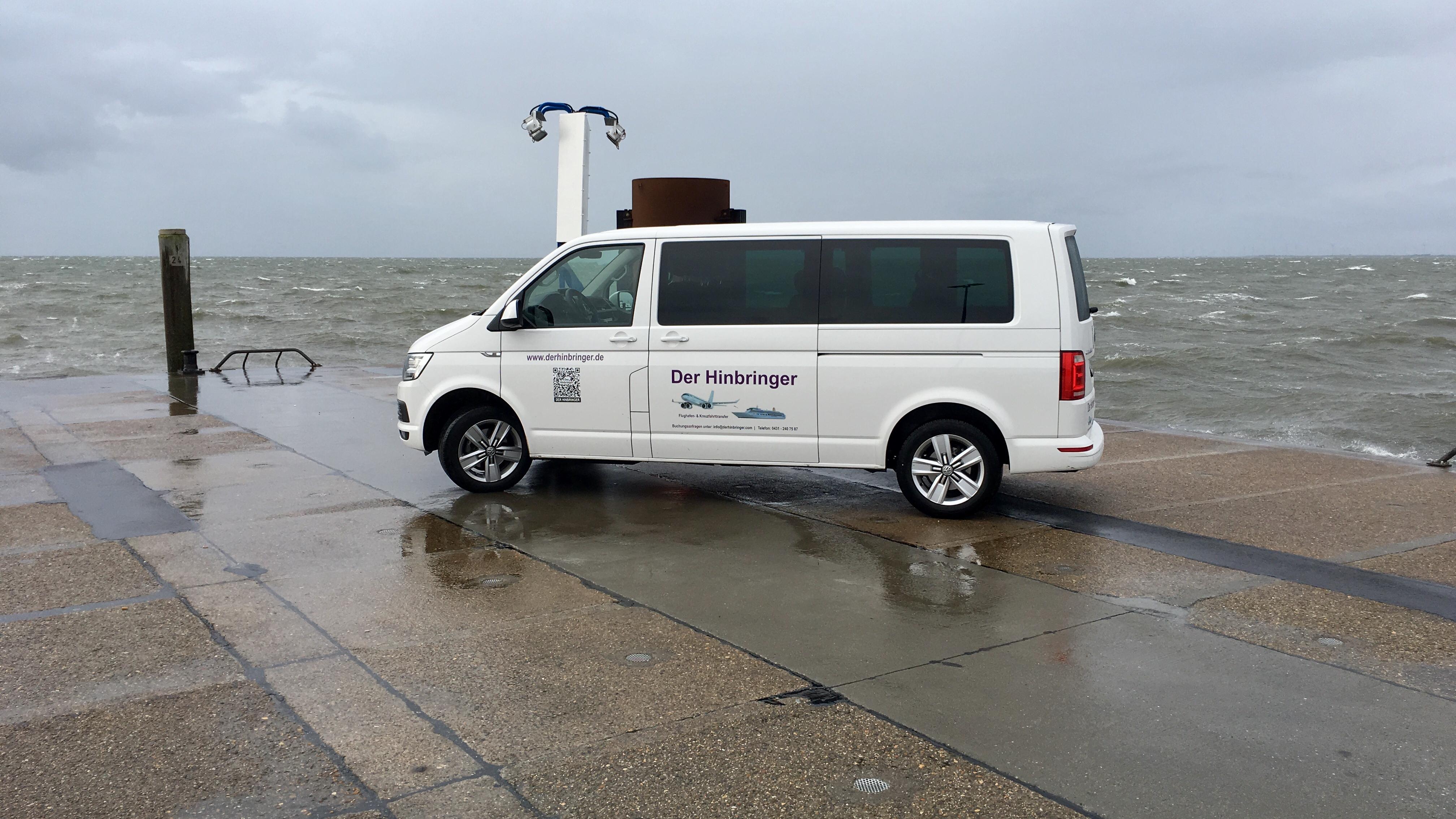 Der Hinbringer Flughafen & Kreuzfahrt Transfer, Grüne Kante in Mönkeberg