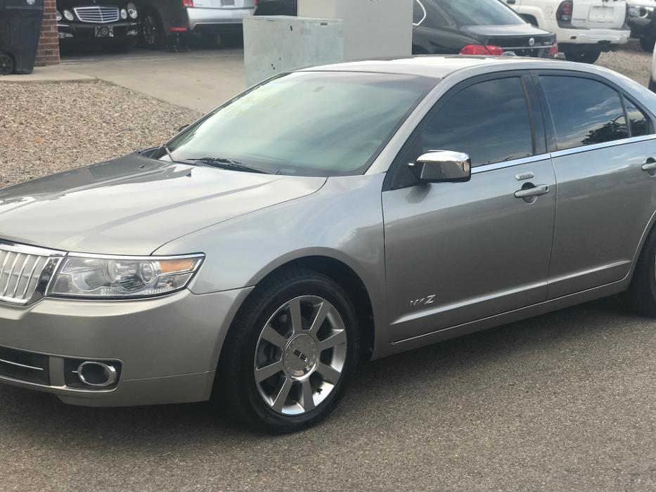 MIRROR IMAGE AUTO DETAILING Image