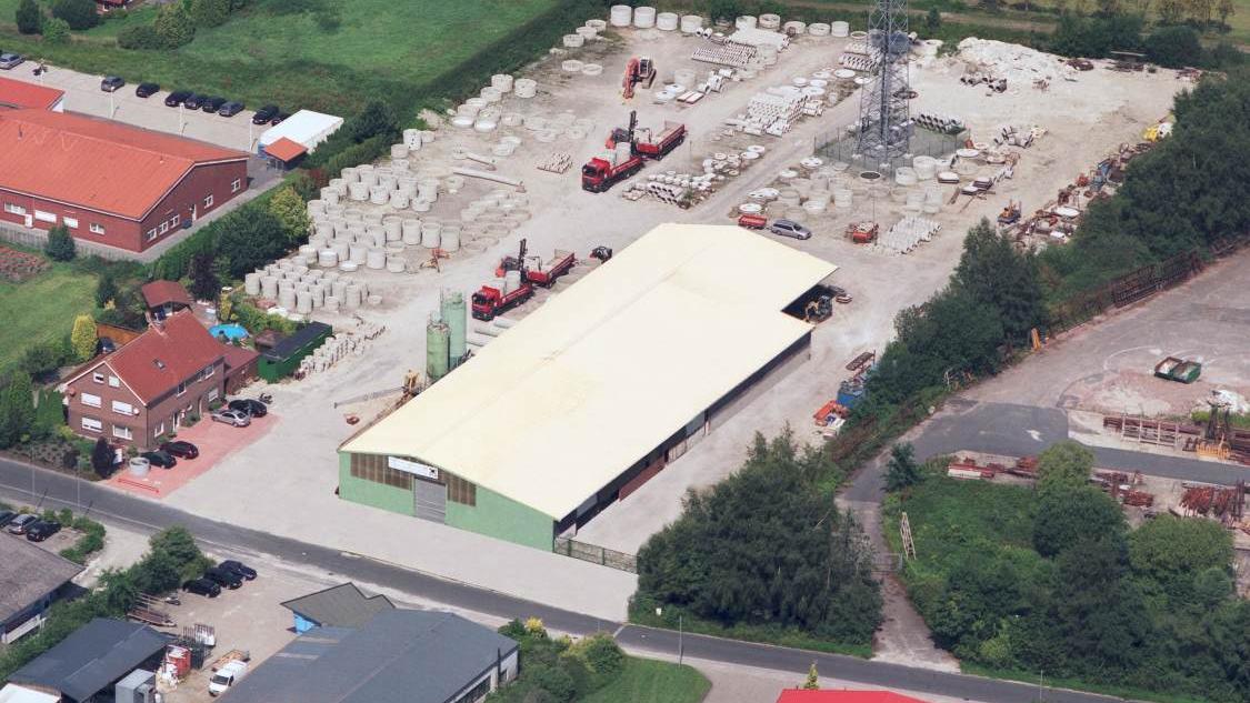 Oetjengerdes Klärtechnik, Industriestraße in Friedeburg