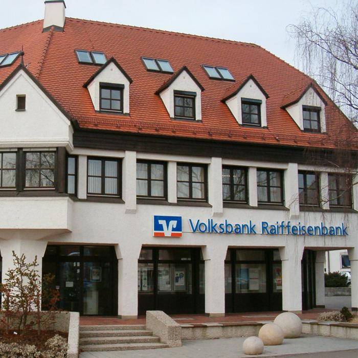 Volksbank Raiffeisenbank Dachau eG, Filiale Petershausen, Bahnhofstraße in Petershausen
