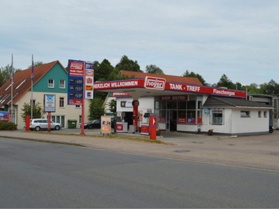 Hoyer Tank-Treff, Bahnhofstraße in Neuenkirchen