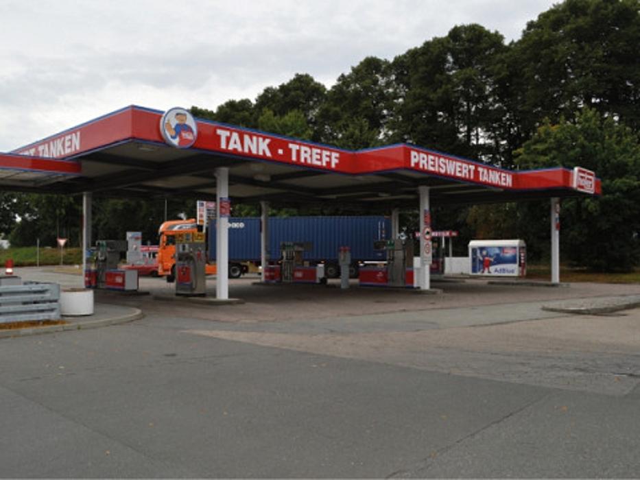 Hoyer Tank-Treff PLAZA, Ziegelstraße in Lübeck