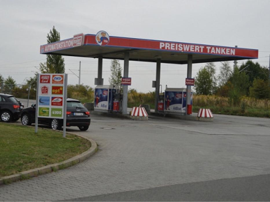 Hoyer Automatenstation, Petersdorfer Straße in Landsberg