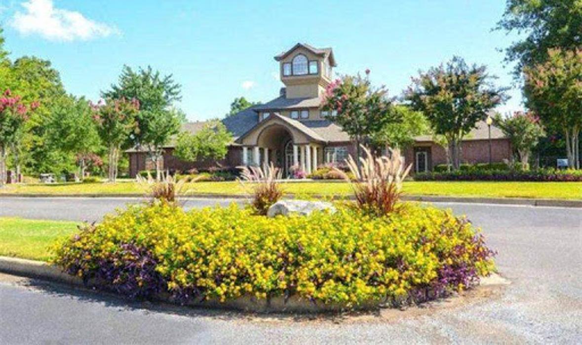 Lincoln at Wolfchase - Cordova, TN