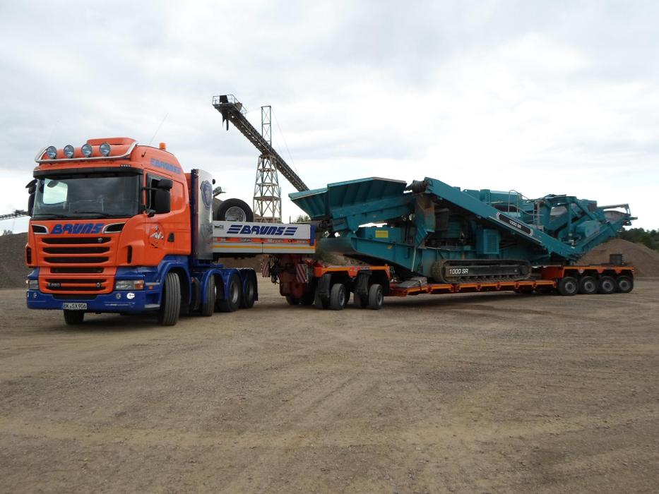 BKL Baukran Logistik GmbH, Brückenstraße in Giesen