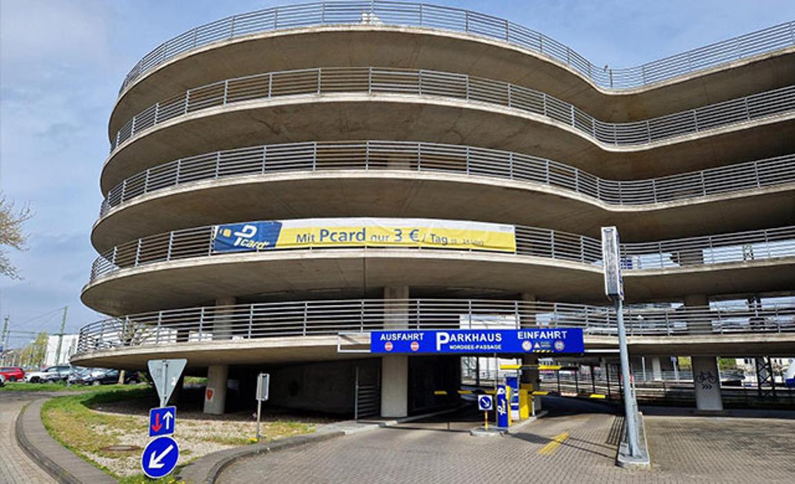 CONTIPARK Parkhaus Nordseepassage, Bahnhofstraße in Wilhelmshaven
