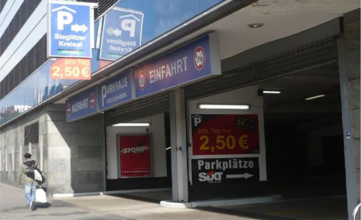 CONTIPARK Parkhaus Steglitzer Kreisel, Schloßstraße in Berlin