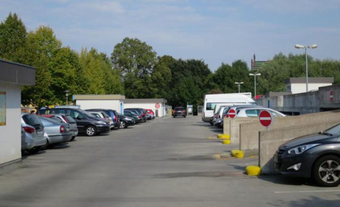 CONTIPARK Parkhaus Neuer Markt, Frankenwall in Stralsund