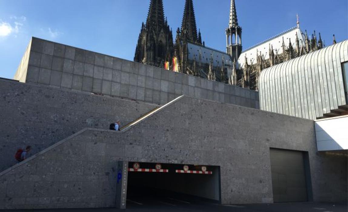 CONTIPARK Tiefgarage Am Dom, Kurt-Hackenberg-Platz in Köln