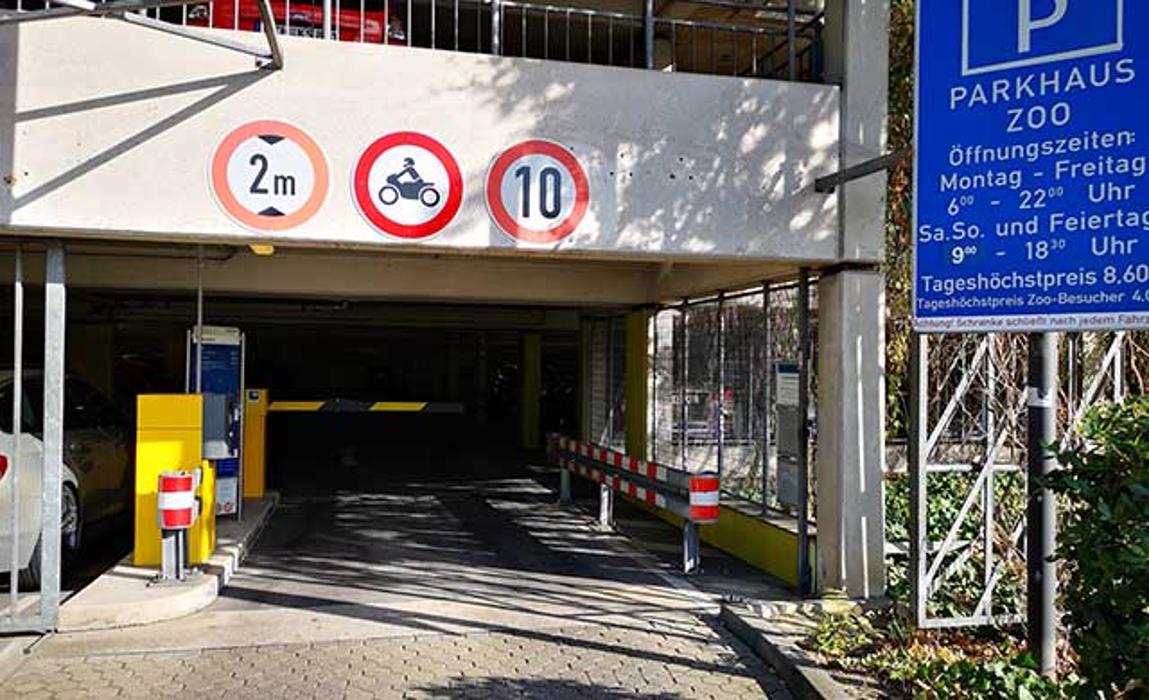 CONTIPARK Parkhaus Am Zoo, Riehler Straße in Köln