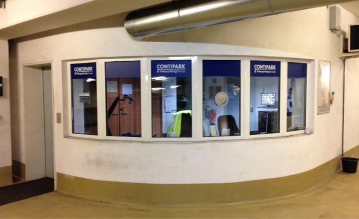 CONTIPARK Tiefgarage Leibniz Kolonnaden, Leibnizstraße in Berlin