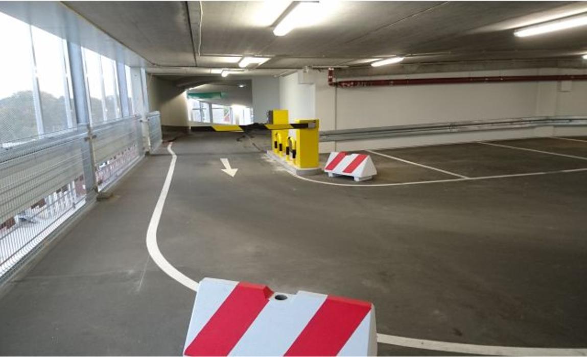 CONTIPARK Parkhaus W1 - Wandsbek, Brauhausstieg in Hamburg