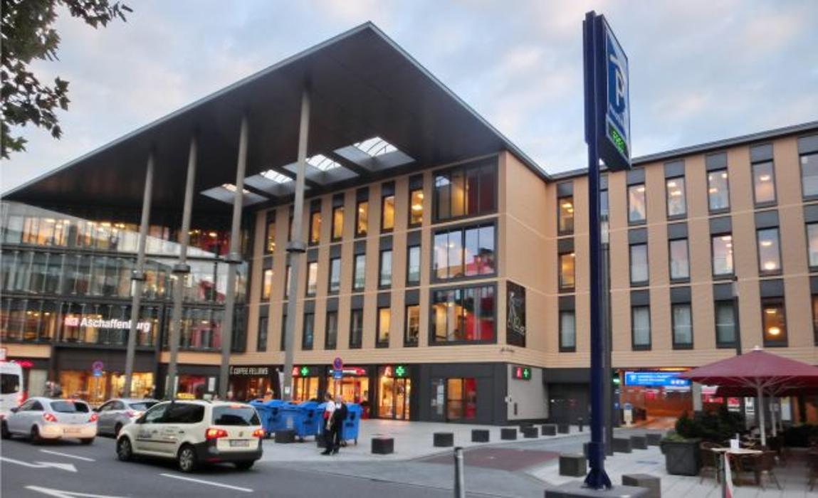 DB BahnPark Parkhaus Hauptbahnhof P1, Ludwigstraße in Aschaffenburg