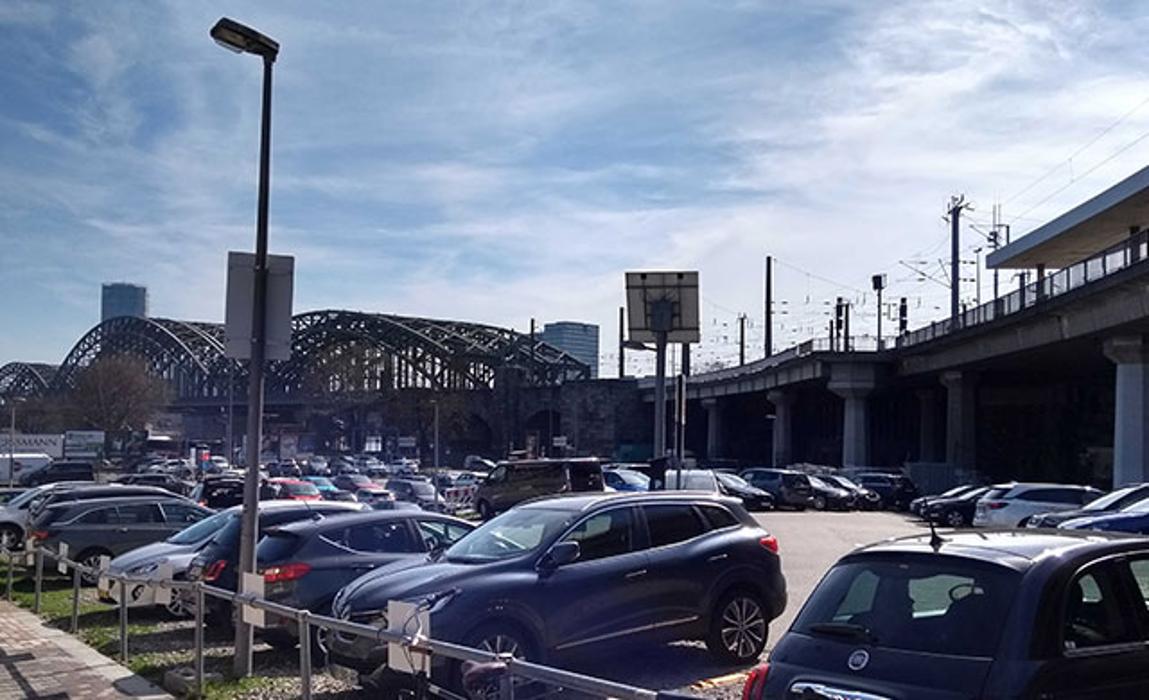 DB BahnPark Parkplatz Am Alten Ufer P6, Am Alten Ufer in Köln