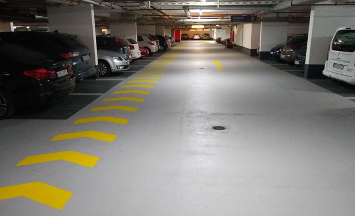 DB BahnPark Tiefgarage Hauptbahnhof Castra Regina Center P5, Bahnhofstraße in Regensburg