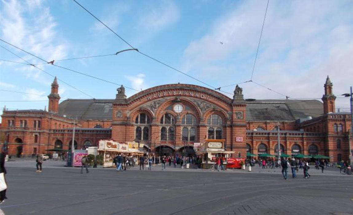 DB BahnPark Parkhaus Hochgarage am Bahnhof P1, Rembertiring in Bremen