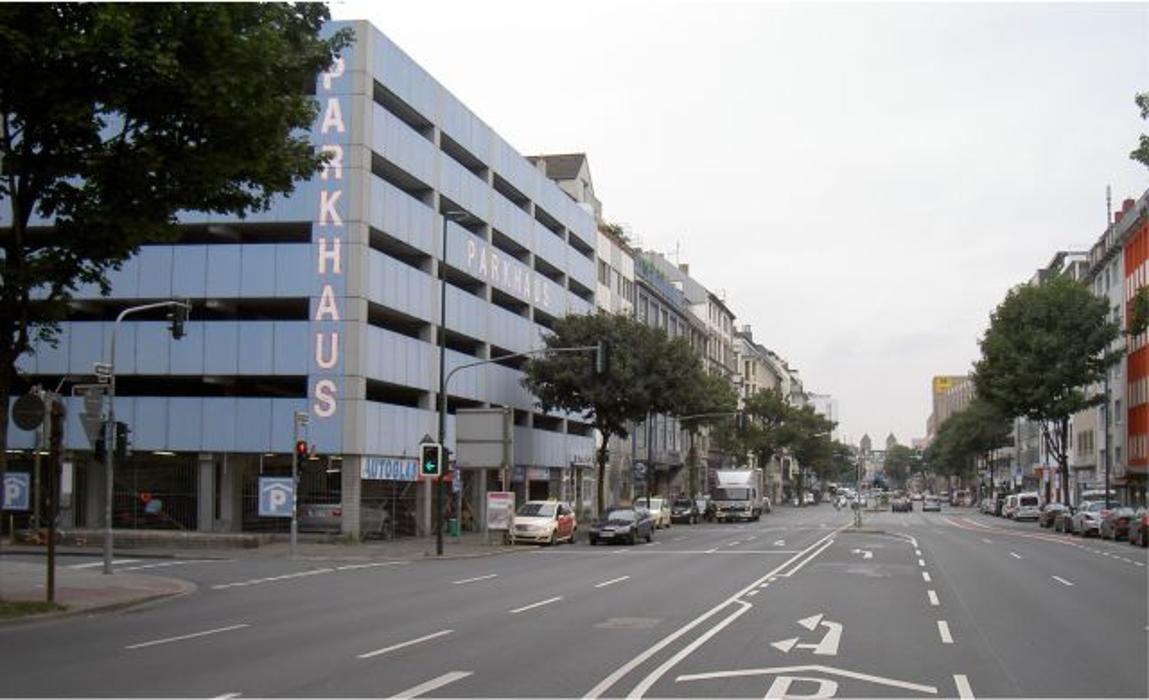 CONTIPARK Parkhaus Grupellostraße, Grupellostraße in Düsseldorf