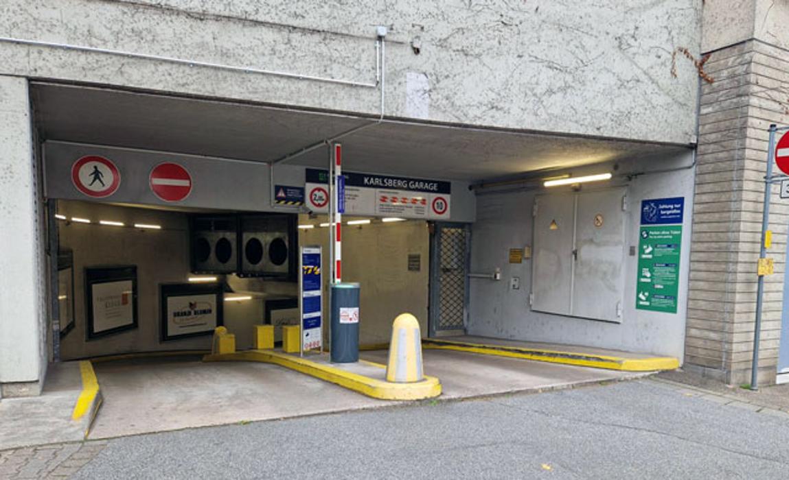 CONTIPARK Tiefgarage Karlsberg Carré, Institutstraße in Weinheim