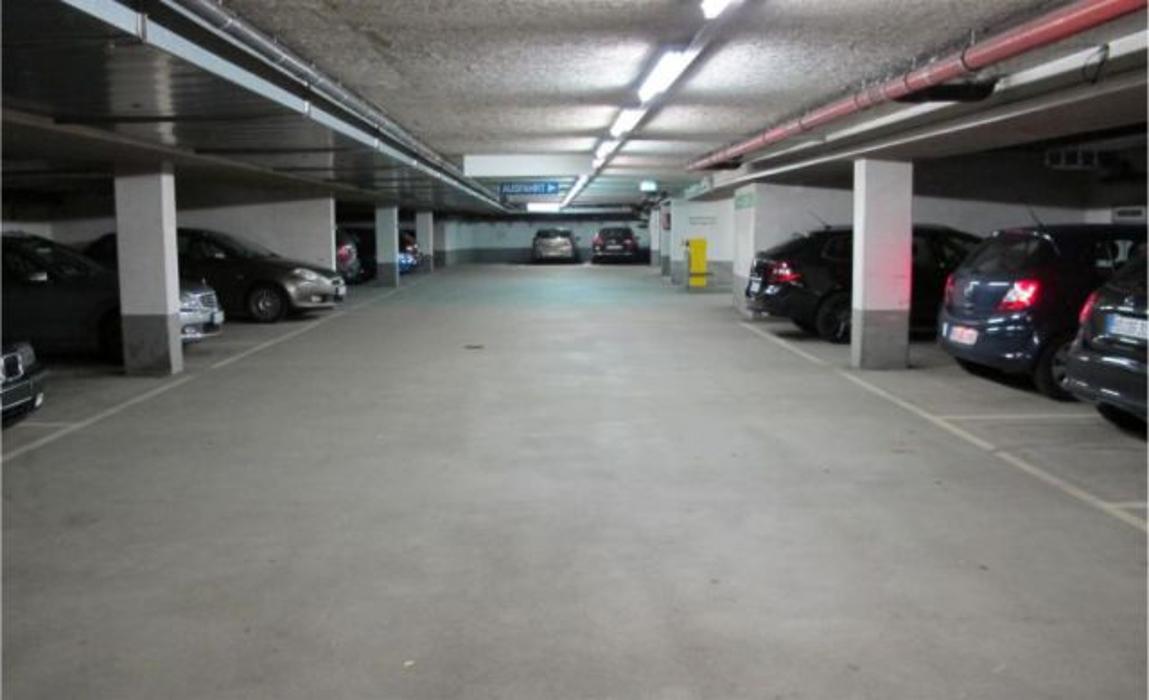 CONTIPARK Tiefgarage Burgenpassage, Institutstraße in Weinheim