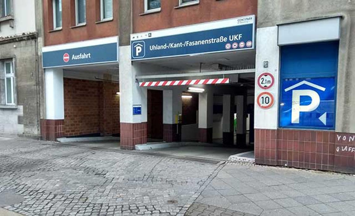 CONTIPARK Parkhaus Uhland-/Kant-/Fasanenstraße (UKF), Uhlandstraße in Berlin