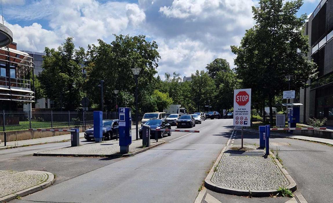 CONTIPARK Parkplatz Charité Campus Virchow Klinikum, Föhrer Straße in Berlin