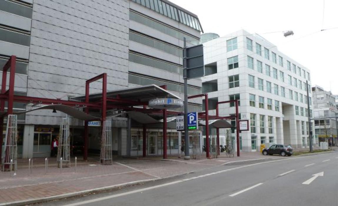 CONTIPARK Parkhaus Halderstraße, Halderstraße in Augsburg