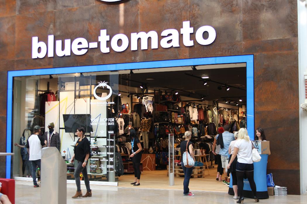 Blue Tomato Shop Linz, Plus-Kauf-Straße in Pasching