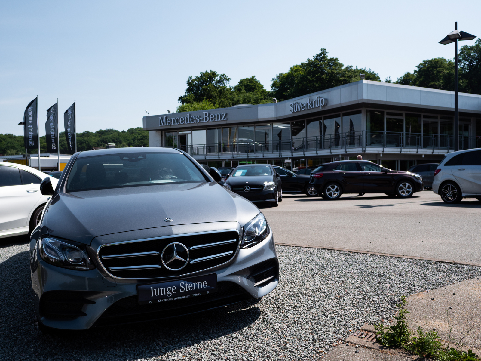Suverkrup Mercedes Benz Molln Agenten Vertreter Und Verkaufer Von Autos In Molln Adresse Offnungszeiten Bewertungen Tel 0454284 Infobel