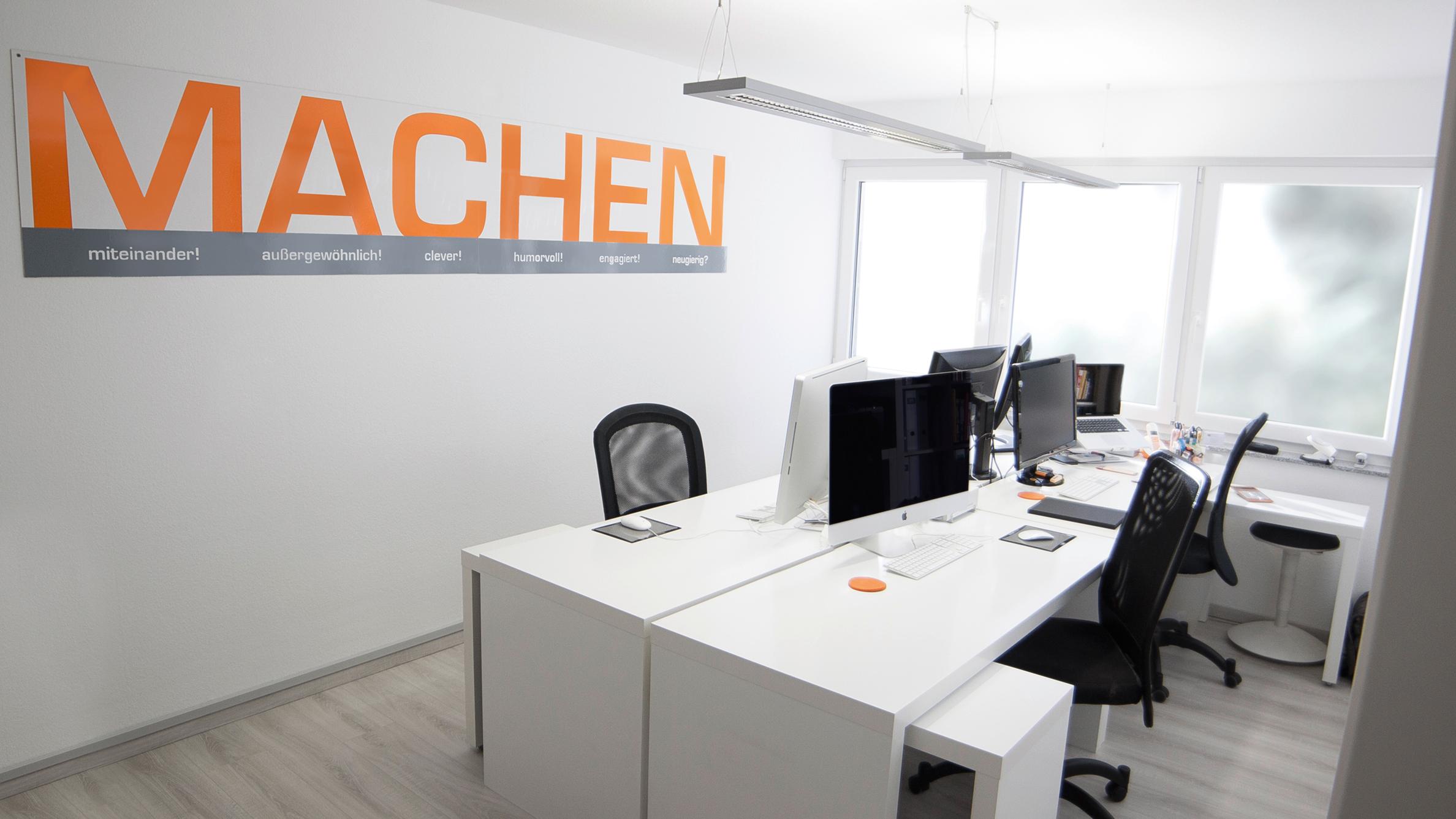 Extro.DIREKT GmbH, Westliche Friedrichstraße in Keltern