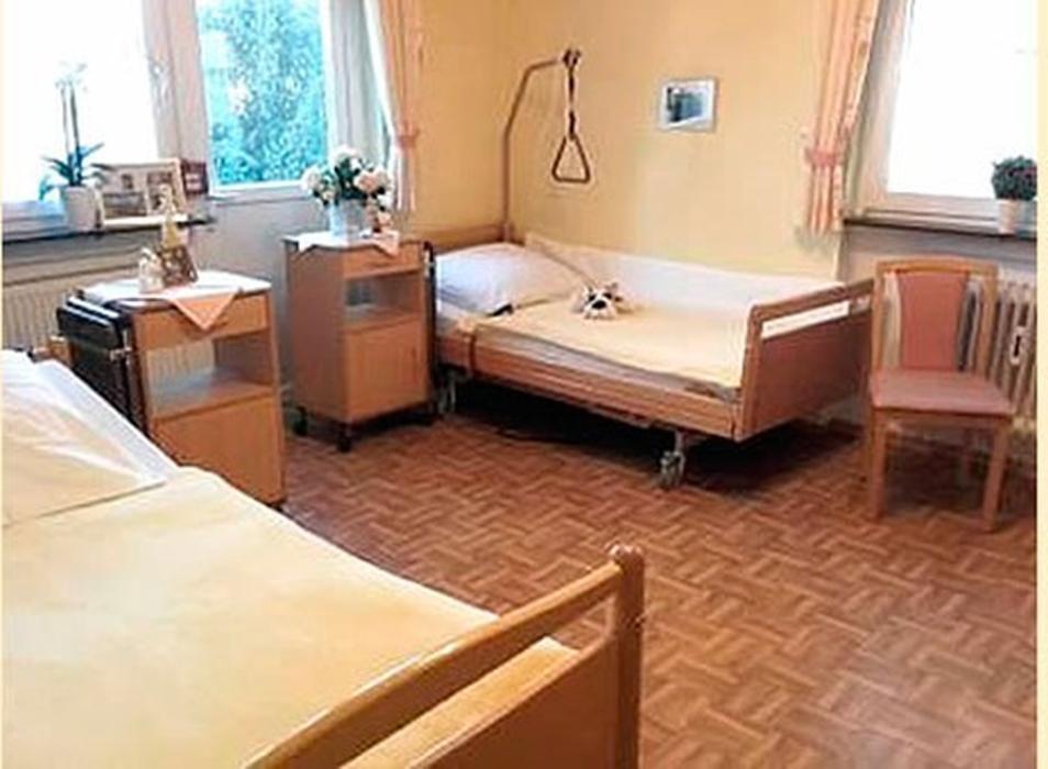 Altenpflegeheim Haus Monika, Zeppelinstraße in Edingen-Neckarhausen