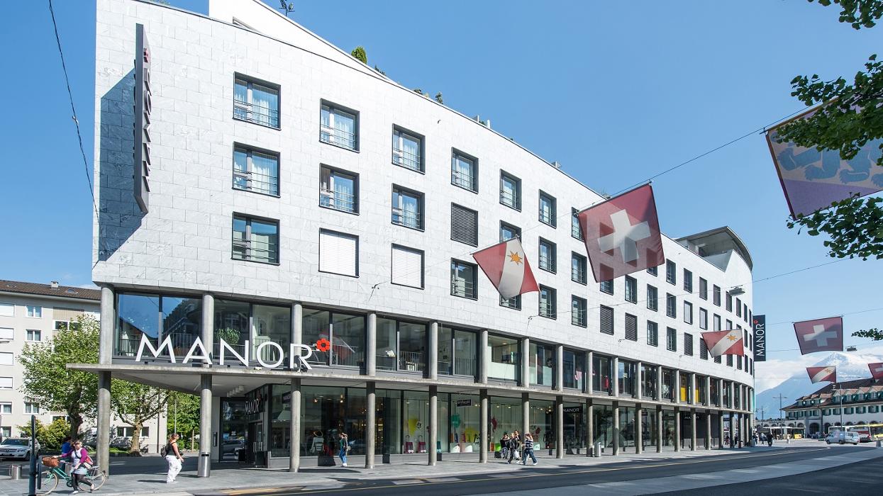 MANOR Thun, Bahnhofstrasse in Thun