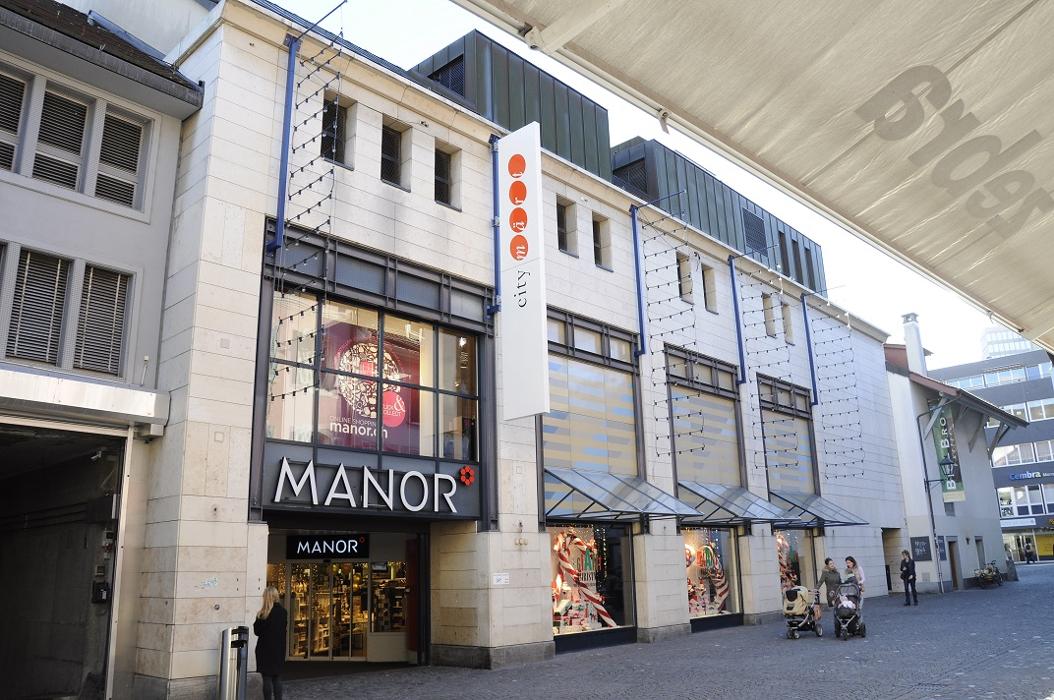 MANOR Aarau, Bahnhofstrasse in Aarau