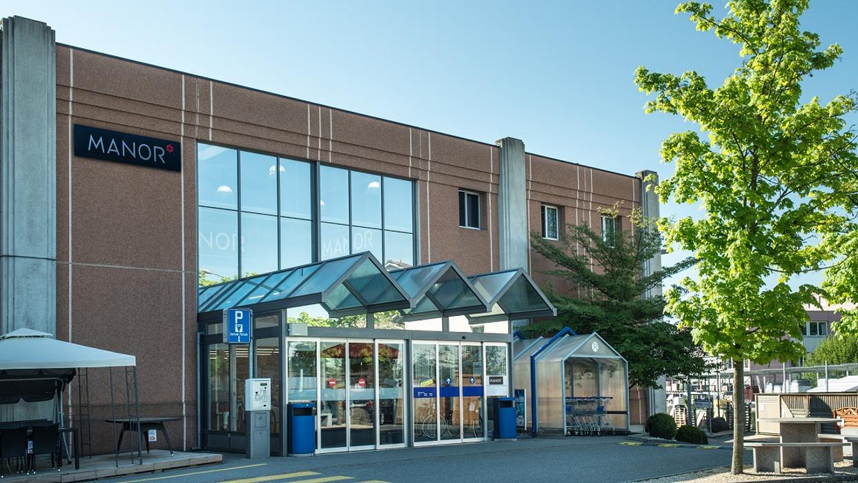 MANOR Affoltern, Obfelderstrasse in Affoltern am Albis