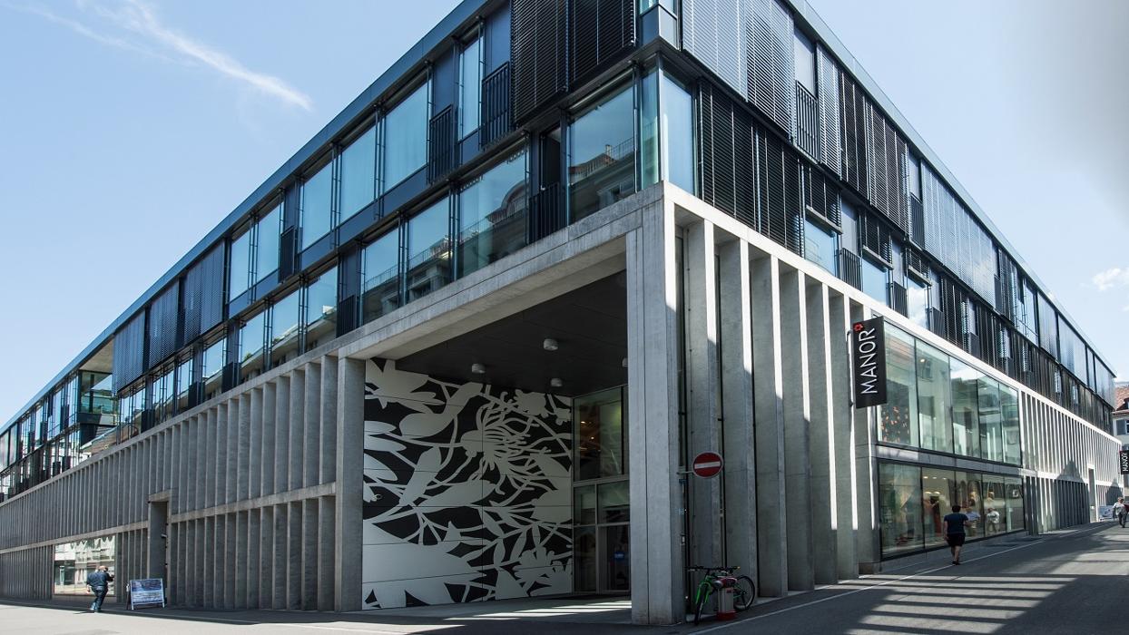 MANOR St.Gallen Webersbleiche, Waisenhausstrasse in St. Gallen