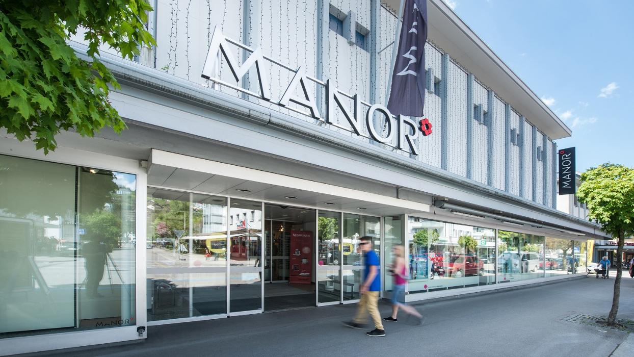 MANOR Wattwil, Bahnhofstrasse in Wattwil