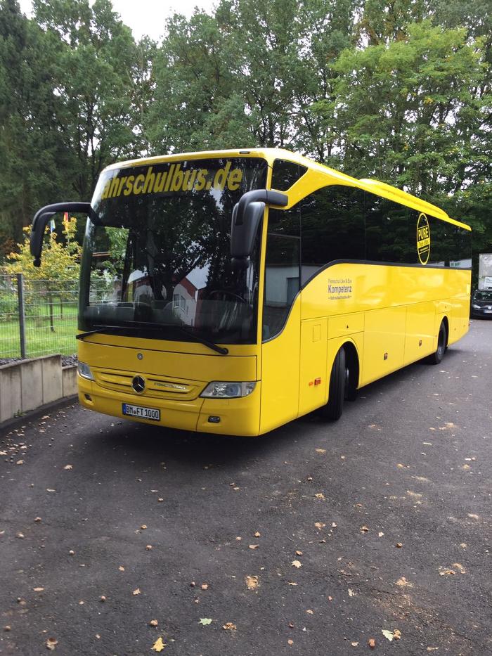 Fahrschule Godehardt, Wipperfürther Straße in Kürten