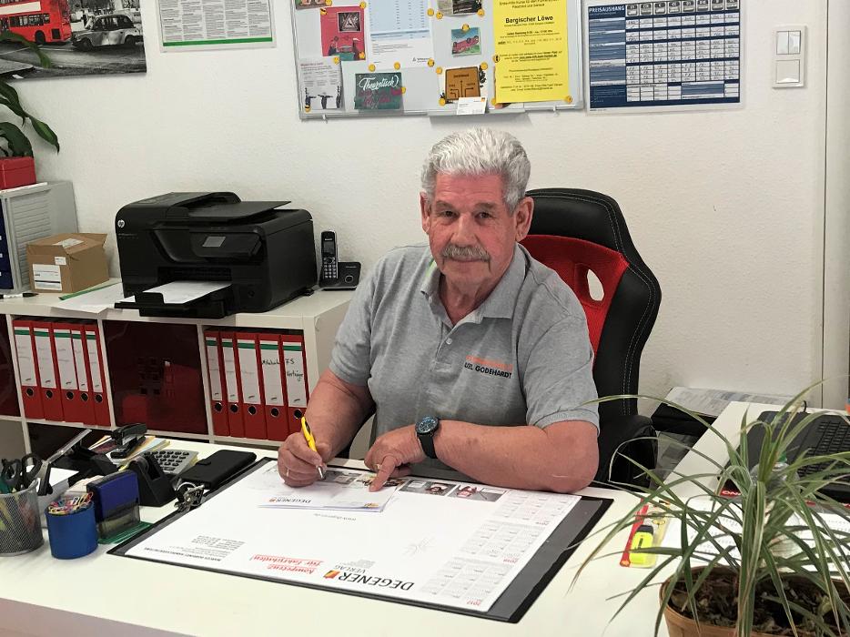 Fahrschule Godehardt, Wipperfürther Straße in Kürten