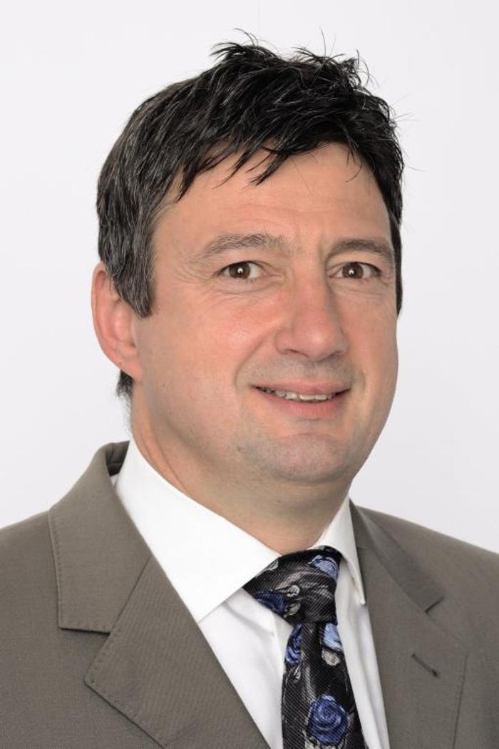 ERGO Versicherung Rainer Zimmermann, Alte Brettener Straße in Königsbach-Stein