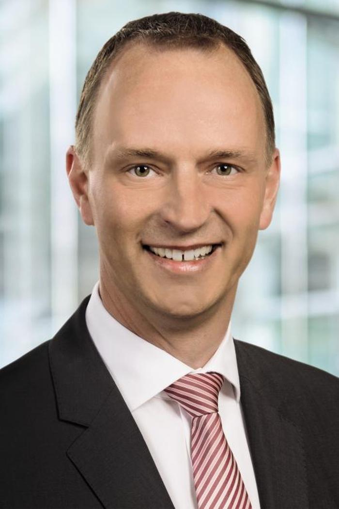 ERGO Versicherung Andreas Fuhs, Heerstraße in Dormagen