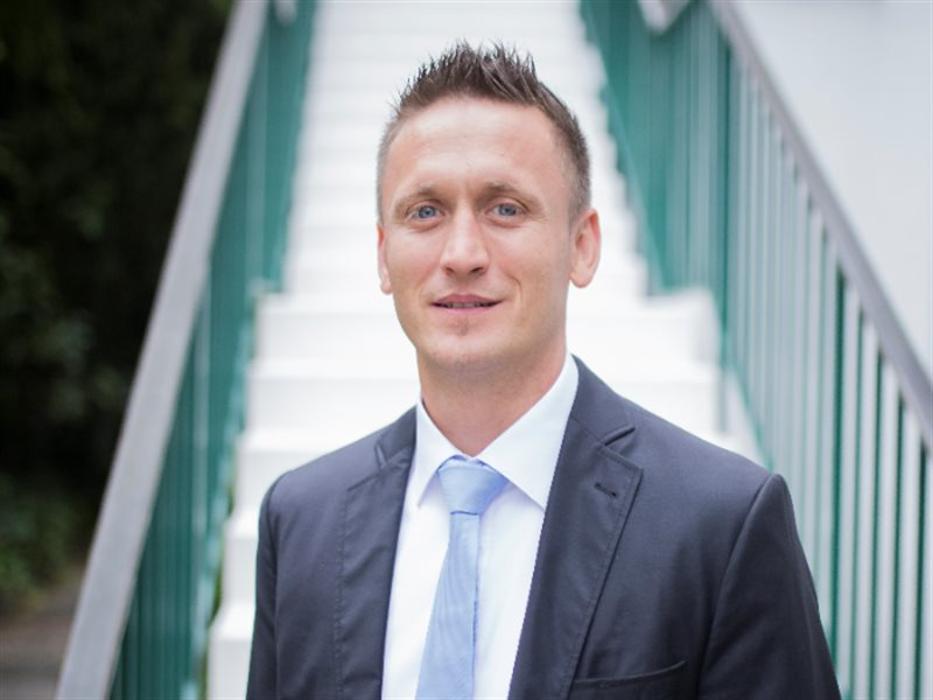 ERGO Versicherung Sebastian Büttner, Rote Erde in Pegnitz