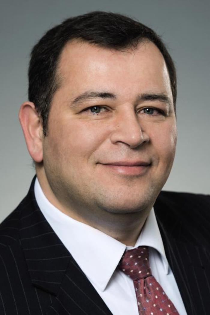 ERGO Versicherung Taner Karacalar, Schwedenstraße in Berlin