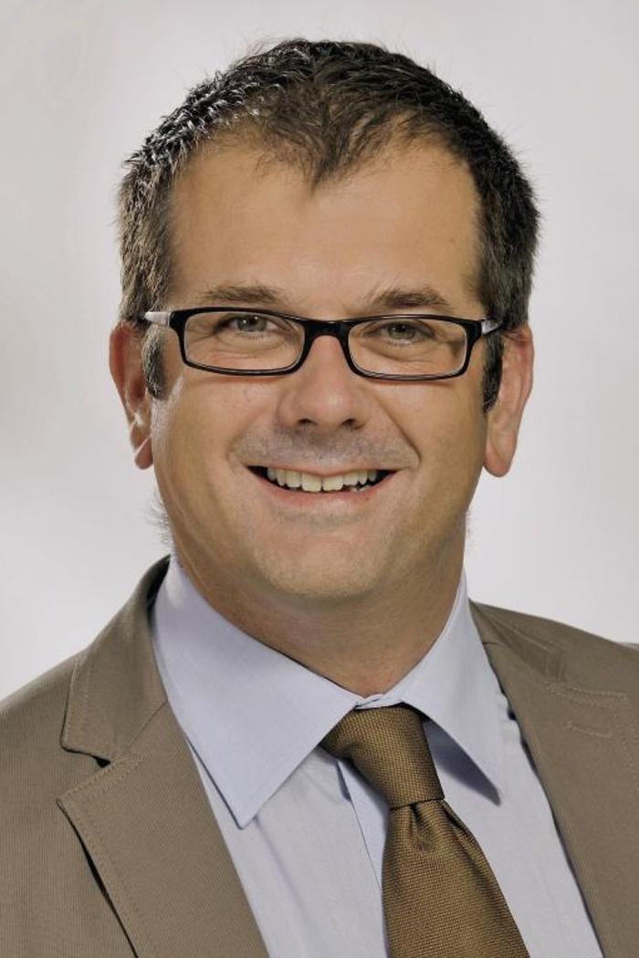 ERGO Versicherung Luis Miguel Garriga, Elstergasse in Würzburg