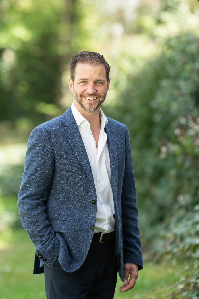 ERGO Versicherung Gerald Graßnick, Kronberger Straße in Berlin