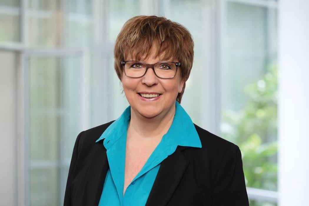 ERGO Versicherung Claudia Kleer, Trippstadter Straße in Stelzenberg