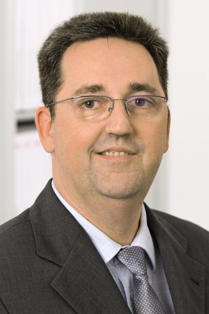 ERGO Versicherung Frank Faasen, Mülheimer Straße in Leverkusen